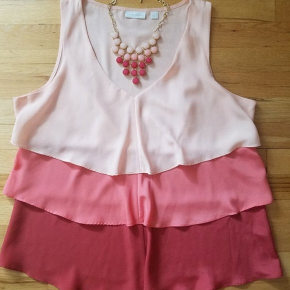 New York & Company Summer Ruffle Tiered Top  - XL - Picture 2 of 7